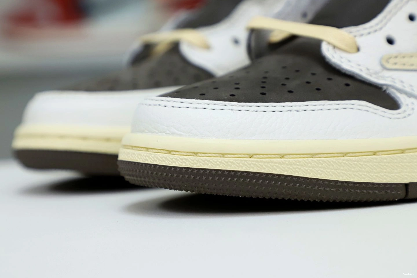 MOCHA REVERSE X 1 JORDAN OG TRAVIS AIR LOW SCOTT 0929